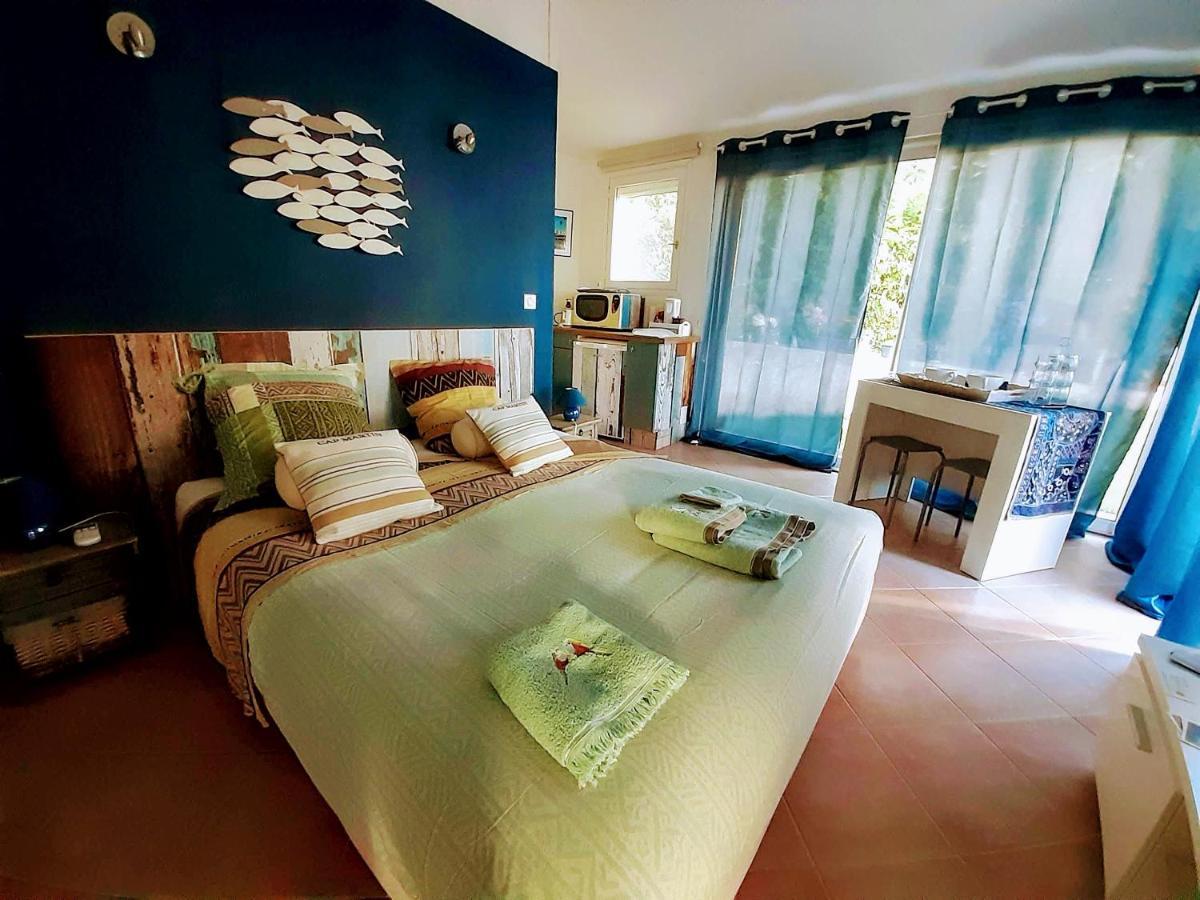 Dans Un Jardin Bb Et Jacuzzi Bed and Breakfast Mandelieu Εξωτερικό φωτογραφία