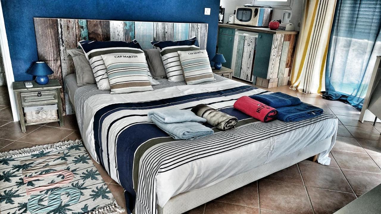 Dans Un Jardin Bb Et Jacuzzi Bed and Breakfast Mandelieu Εξωτερικό φωτογραφία