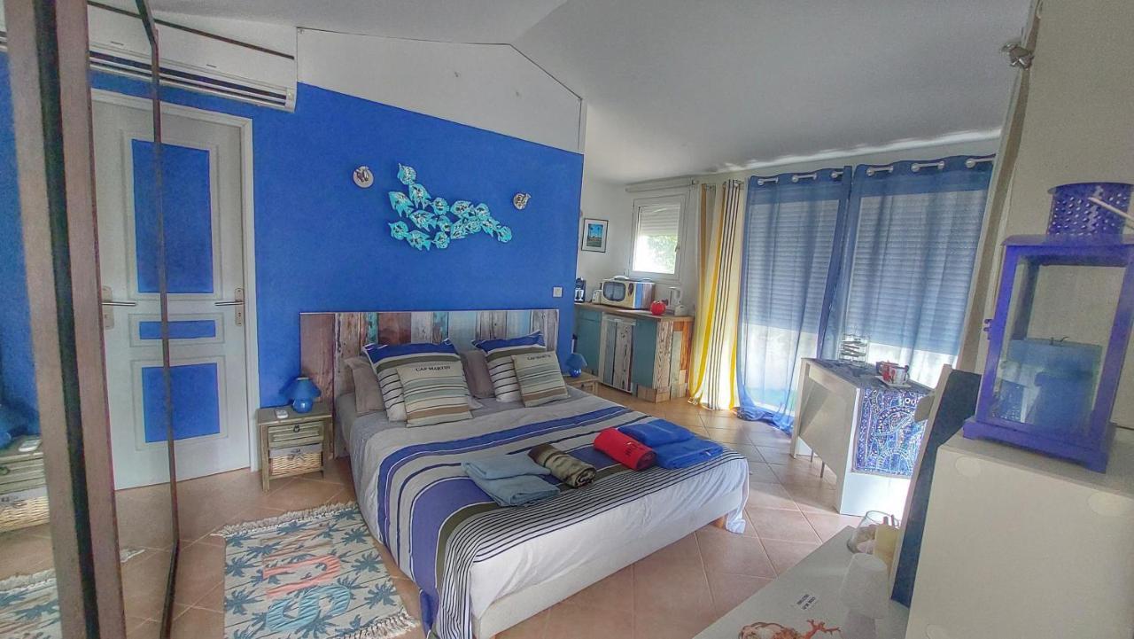 Dans Un Jardin Bb Et Jacuzzi Bed and Breakfast Mandelieu Εξωτερικό φωτογραφία